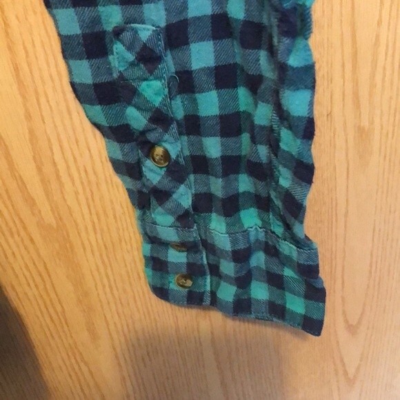 American eagle green and blue checkered button up size large - Picture 7 of 7